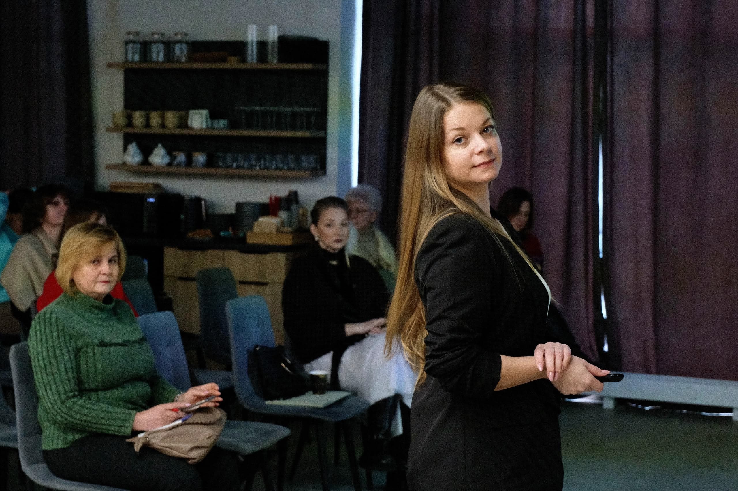 «Десять лет помогала пенсионерам, а в декрете стала маркетологом»