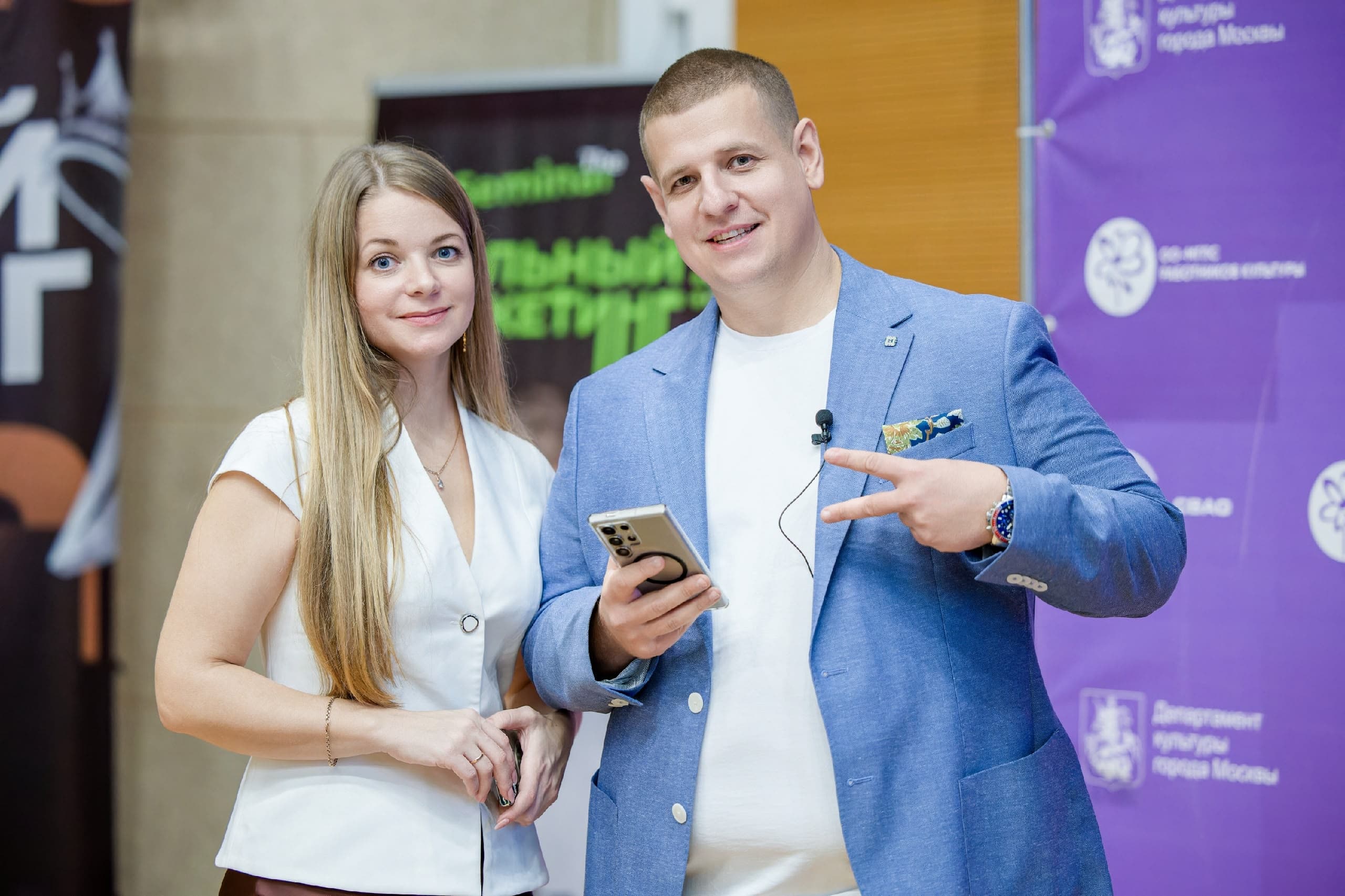 «Десять лет помогала пенсионерам, а в декрете стала маркетологом»